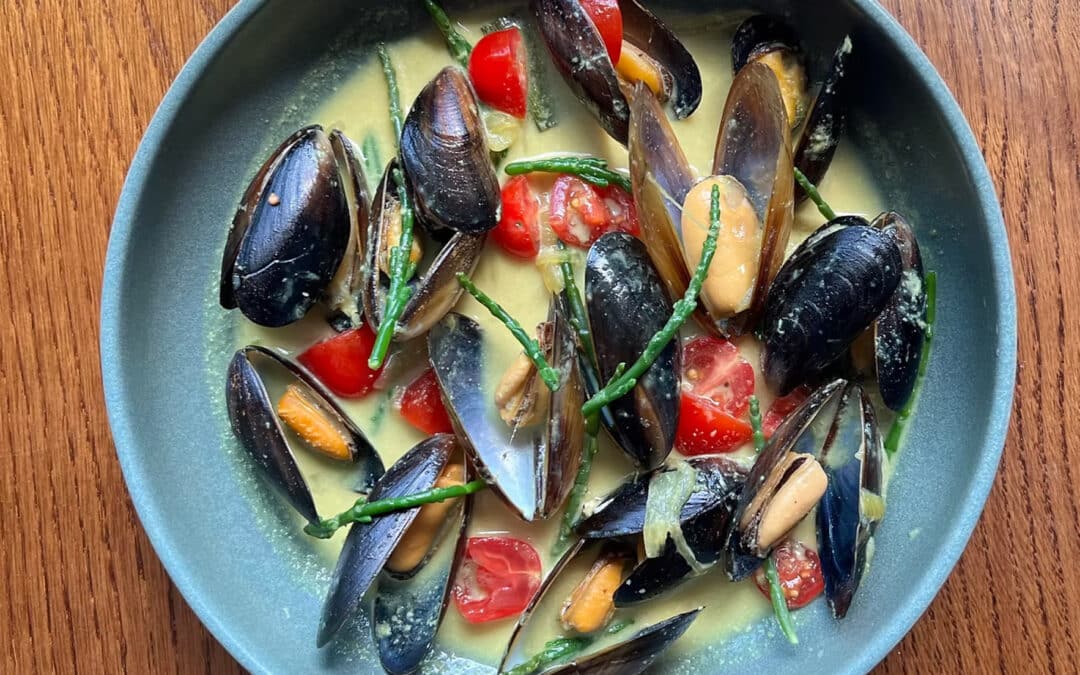 Mussels in Sri Lankan coconut sauce