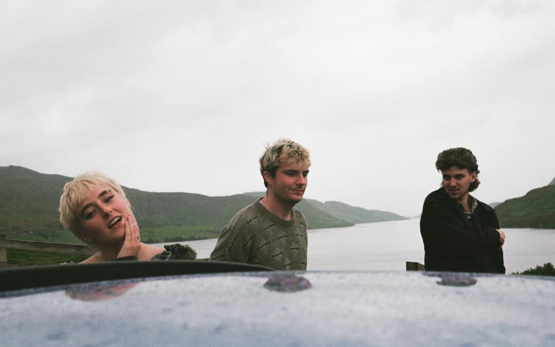 NewDad: Live + Signing