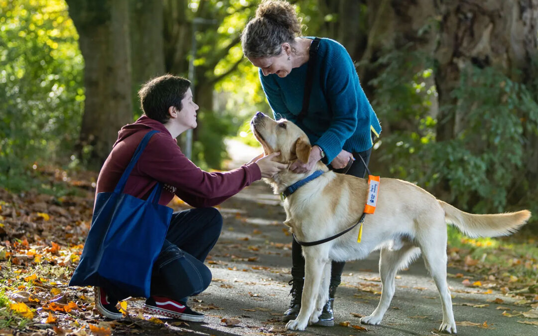 Guide Dogs volunteers